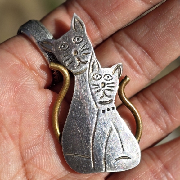 Vintage TAXCO mom cat and kitten pair solid 925 sterling silver and brass brooch - Picture 17 of 17